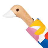 This duckhead umbrella includes a wrist strap for added convenience and
comes with matching cover.
